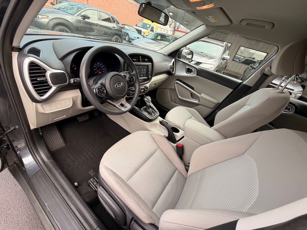 2020 Kia Soul Image 8