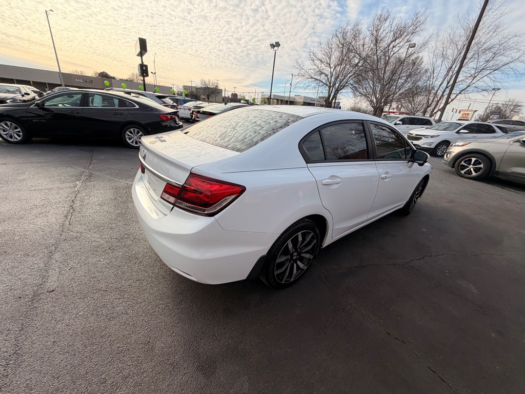 2015 Honda Civic Image 2