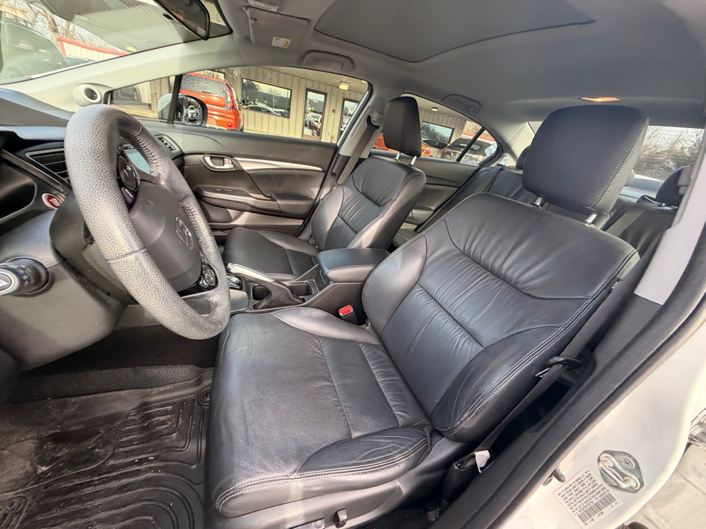 2015 Honda Civic Image 5