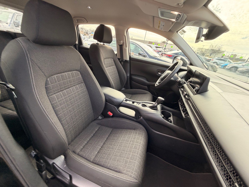 2025 Honda HR-V Image 7