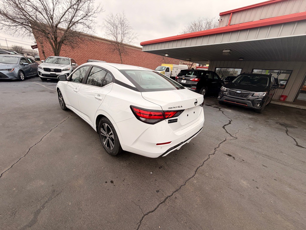 2023 Nissan Sentra Image 4