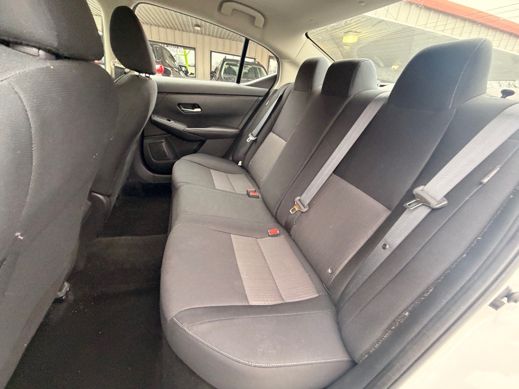 2023 Nissan Sentra Image 5