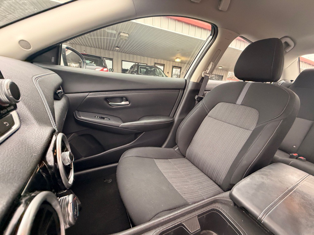 2023 Nissan Sentra Image 7