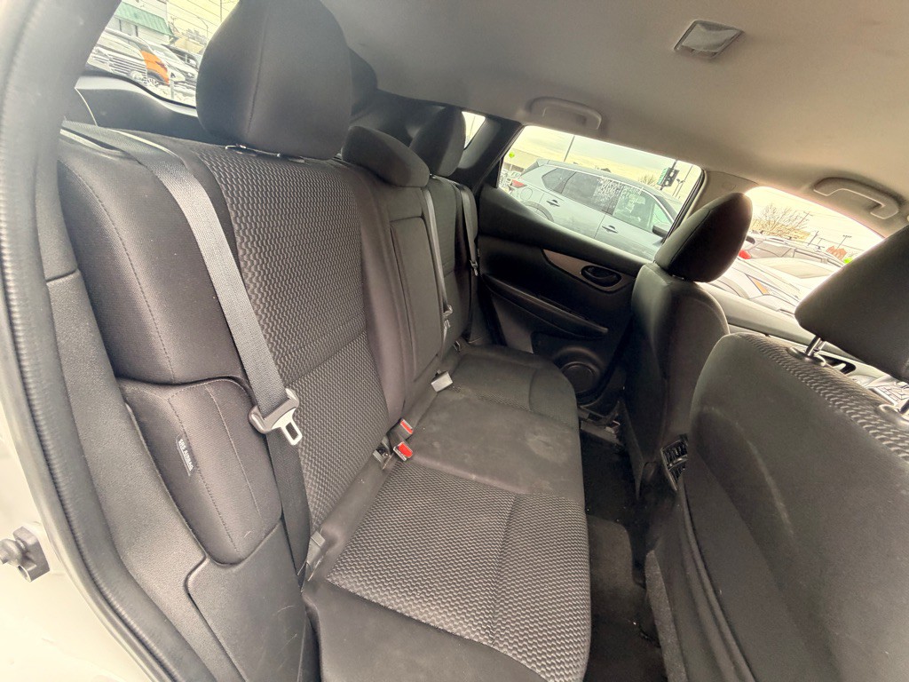 2020 Nissan Rogue Image 6