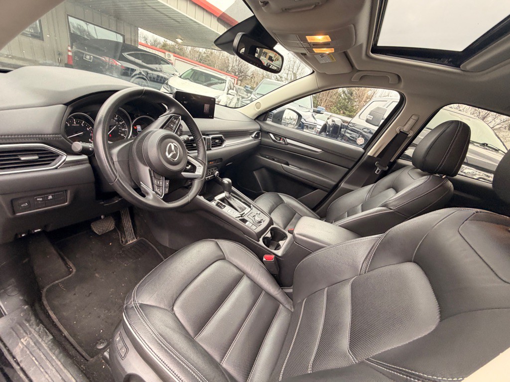 2025 Mazda CX-5 Image 7