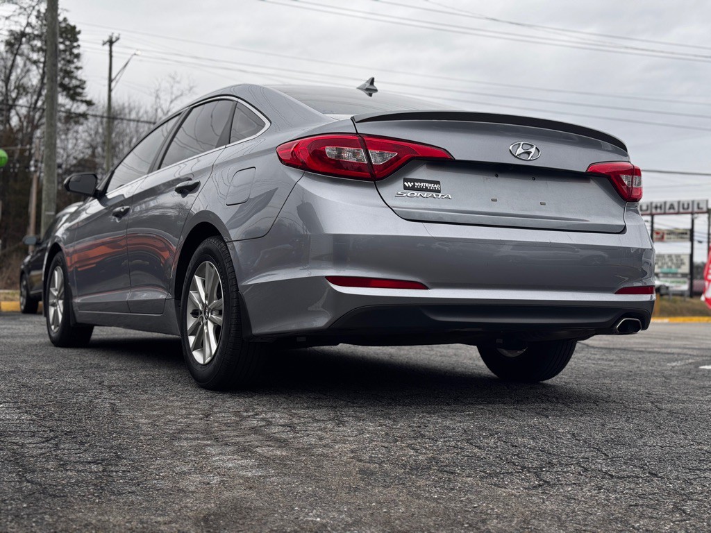 2015 Hyundai Sonata Image 3