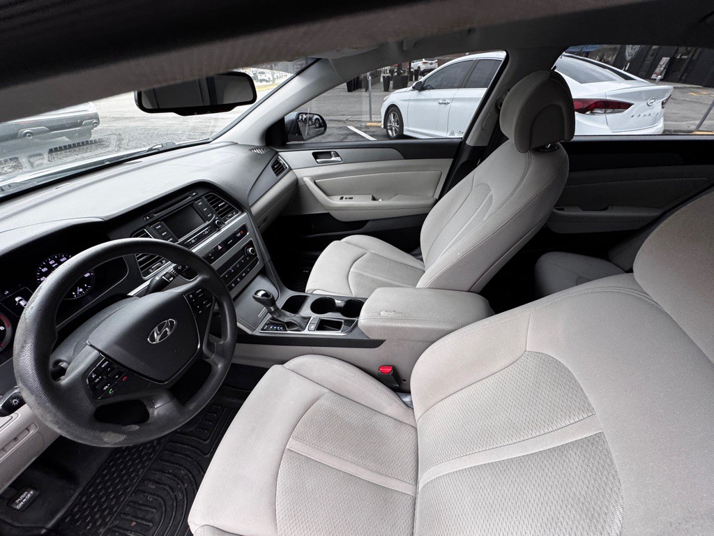 2015 Hyundai Sonata Image 6