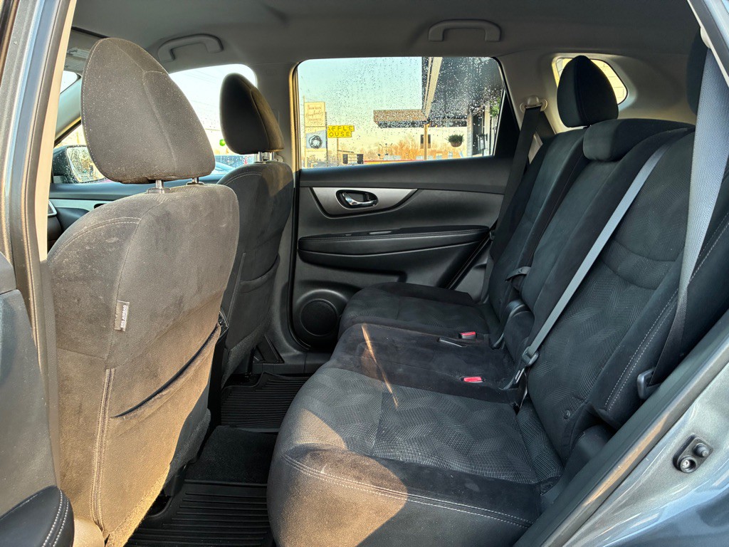 2014 Nissan Rogue Image 10