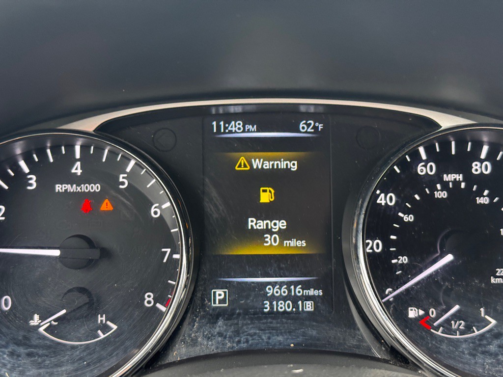 2014 Nissan Rogue Image 19