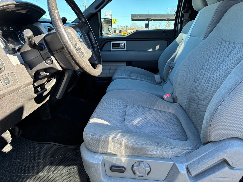 2011 Ford F-150 Image 9