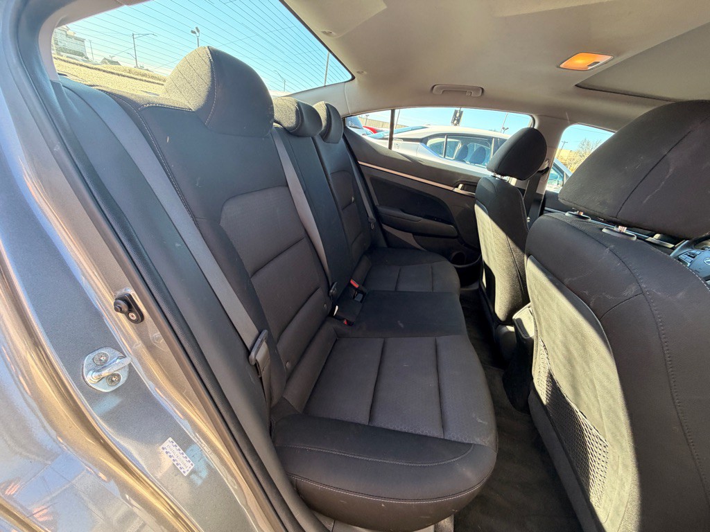 2018 Hyundai Elantra Image 6