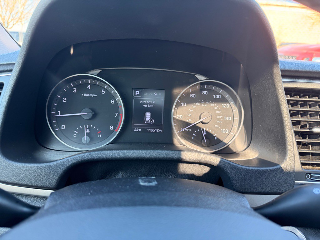 2018 Hyundai Elantra Image 11