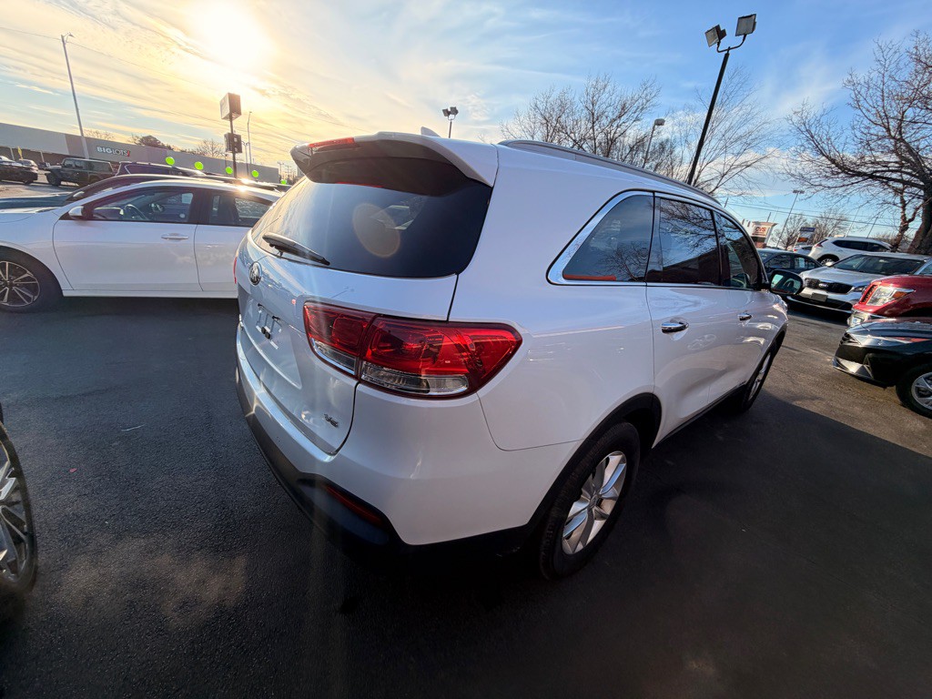 2018 Kia Sorento Image 4