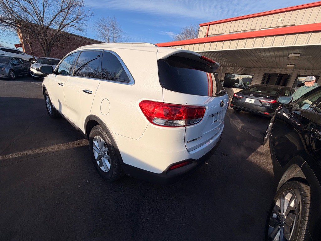 2018 Kia Sorento Image 5