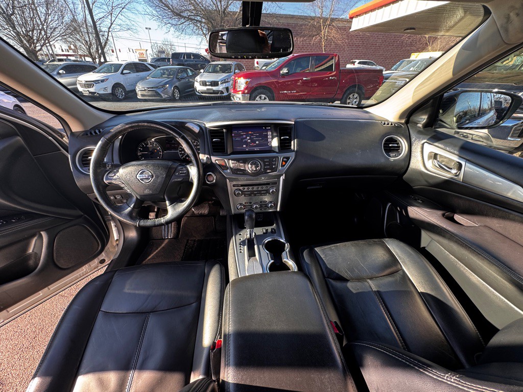 2020 Nissan Pathfinder Image 9