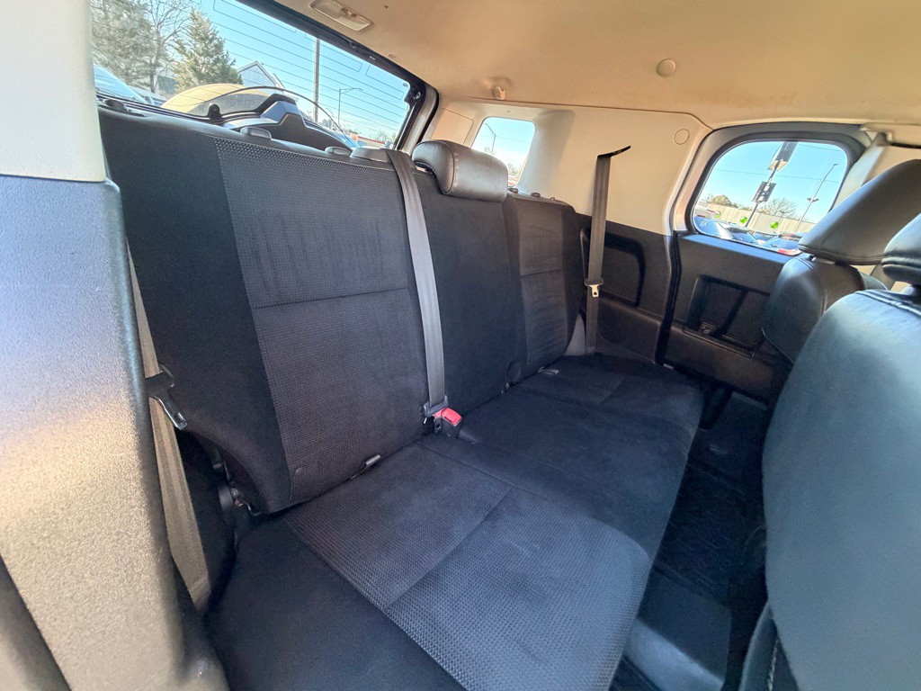 2007 Toyota FJ Cruiser Image 6