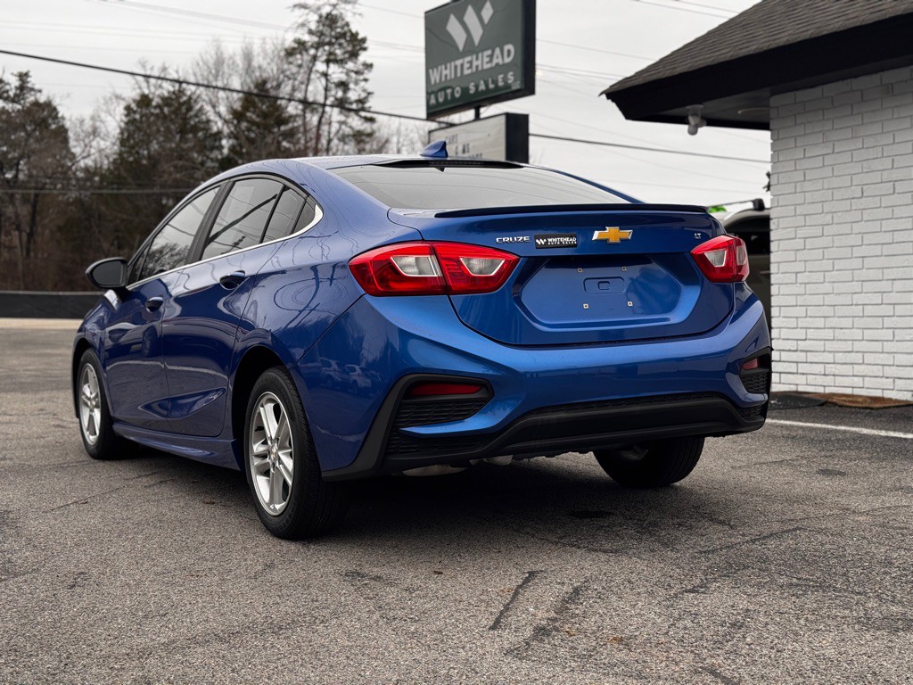 2016 Chevrolet Cruze Image 3