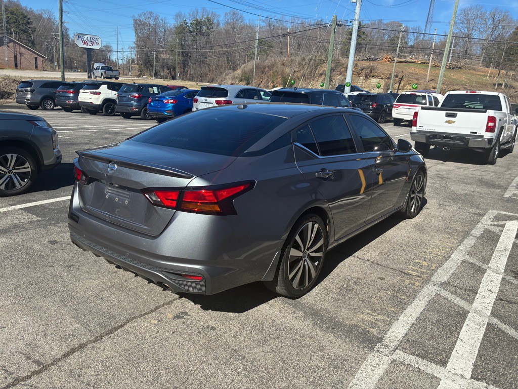 2020 Nissan Altima Image 5