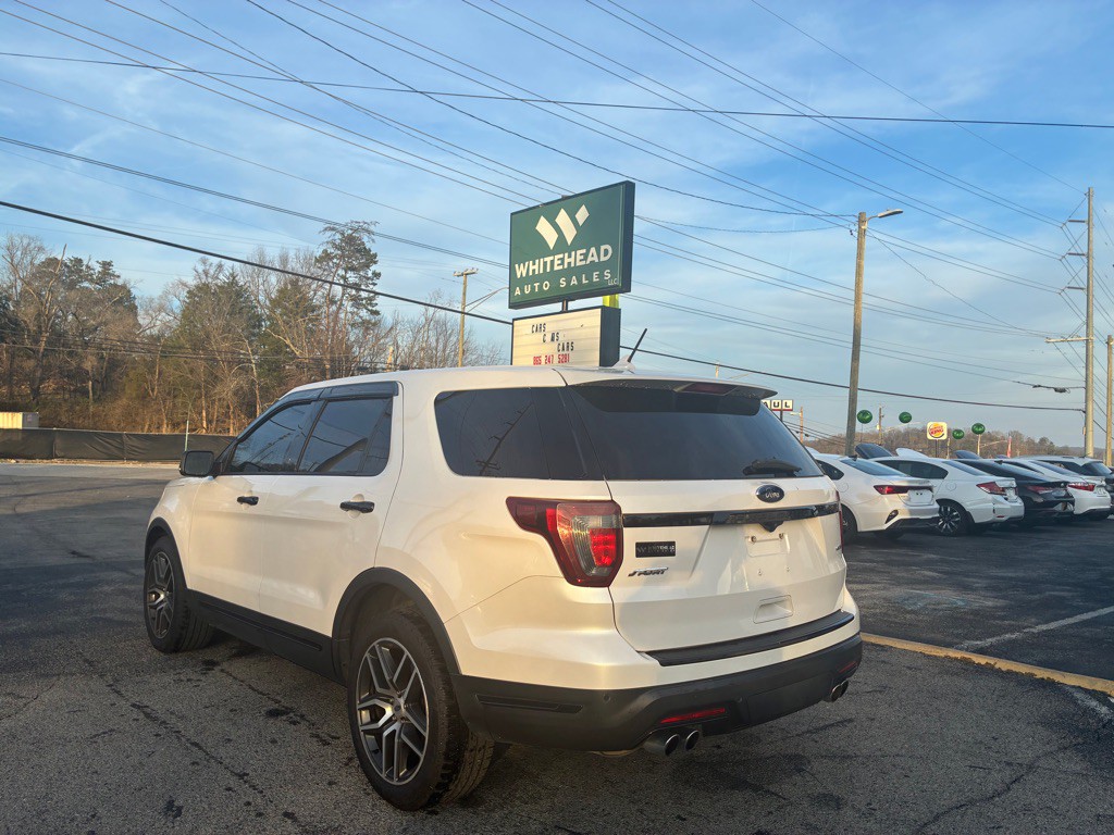 2018 Ford Explorer Image 3