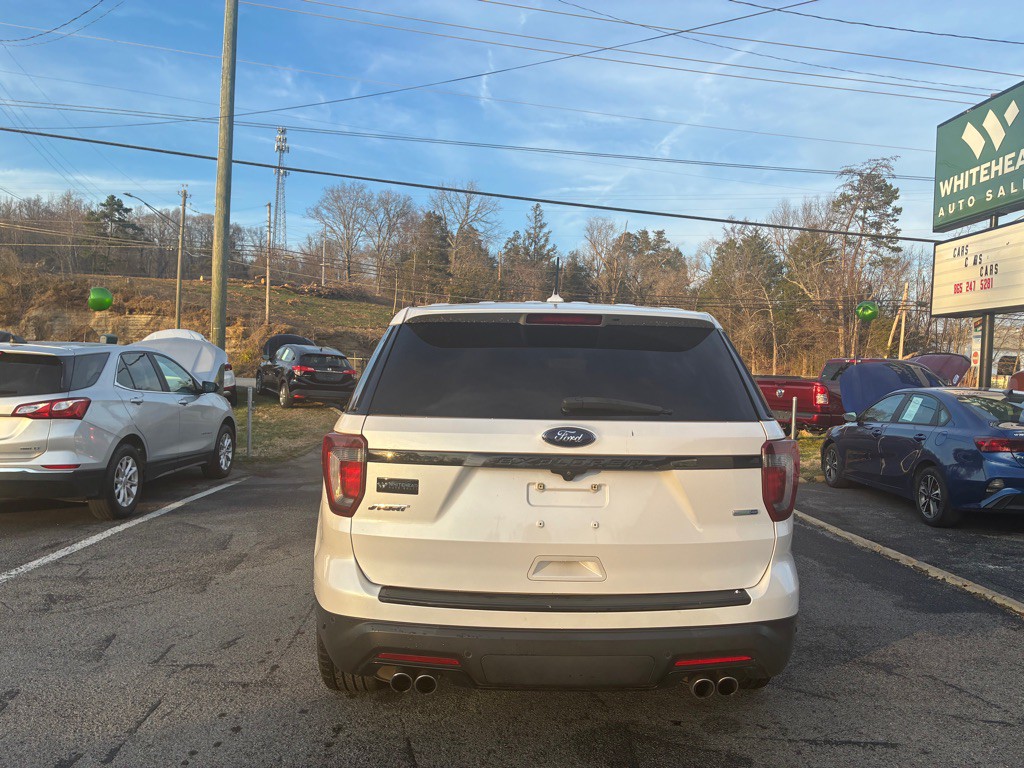 2018 Ford Explorer Image 4
