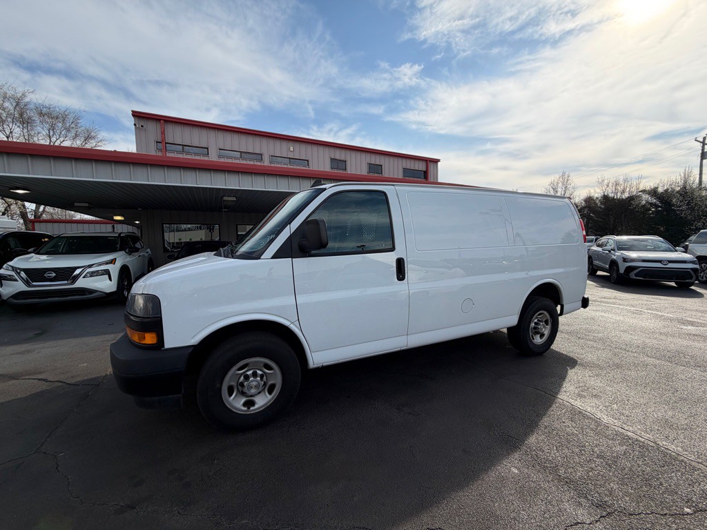 2020 Chevrolet Express Image 2