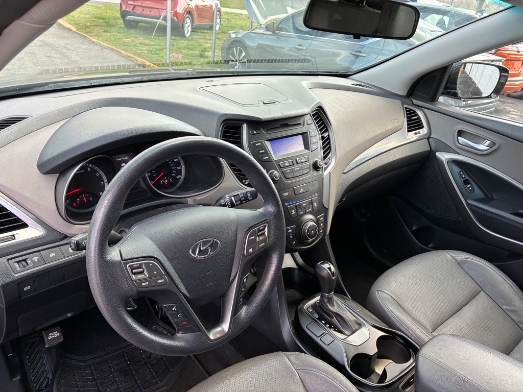 2015 Hyundai Santa Fe Sport Image 7
