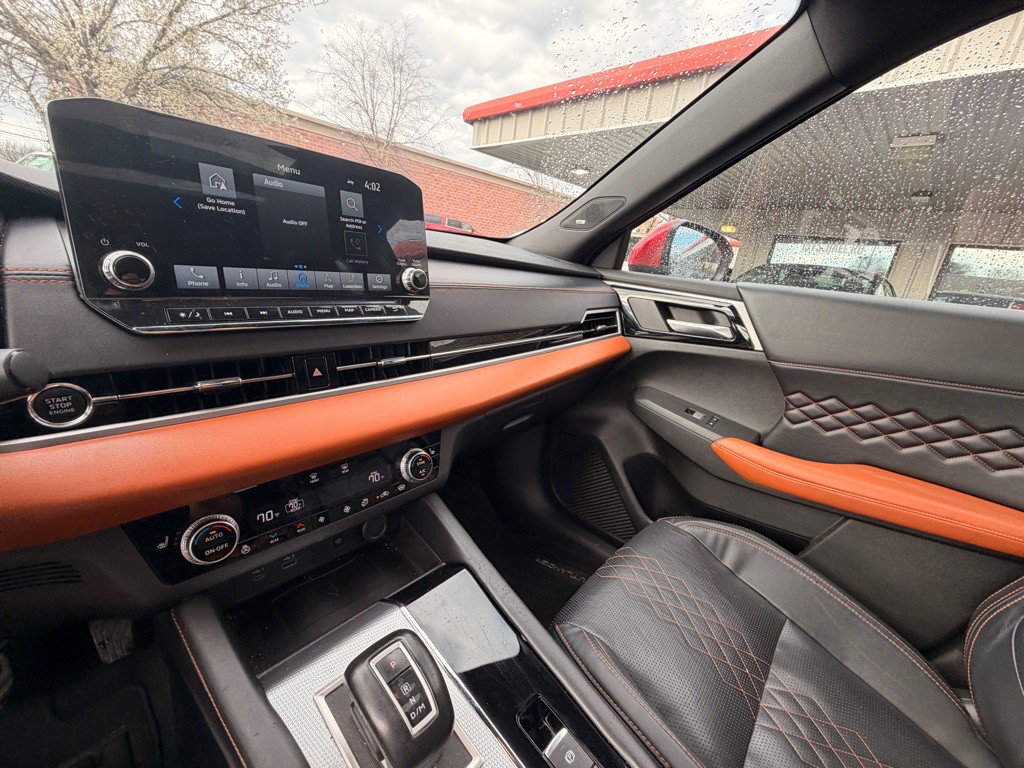 2023 Mitsubishi Outlander Image 11