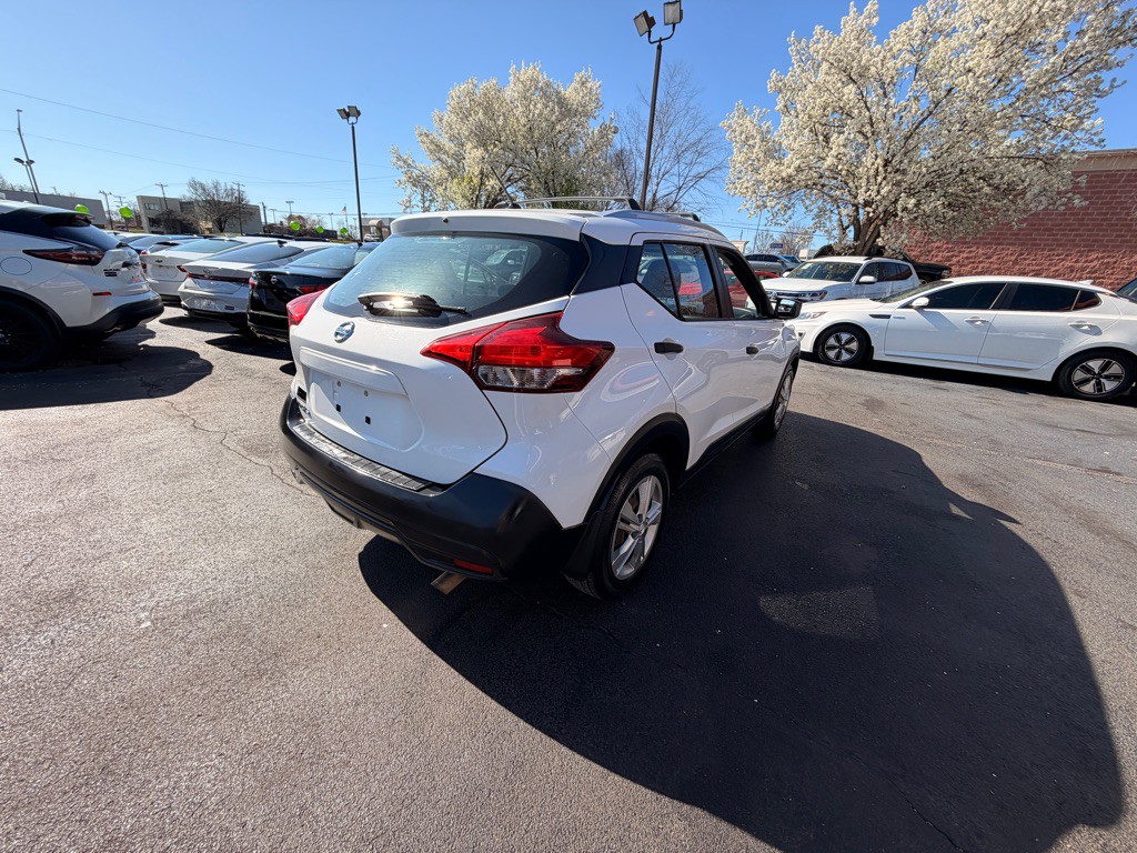 2019 Nissan Kicks Image 3