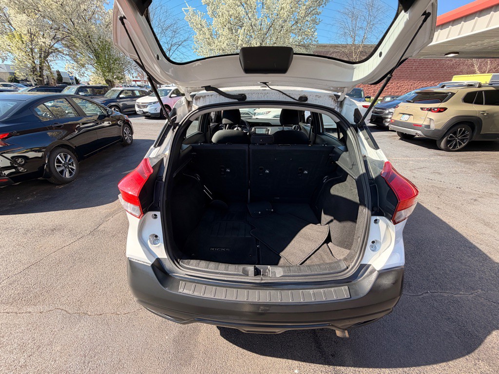 2019 Nissan Kicks Image 5