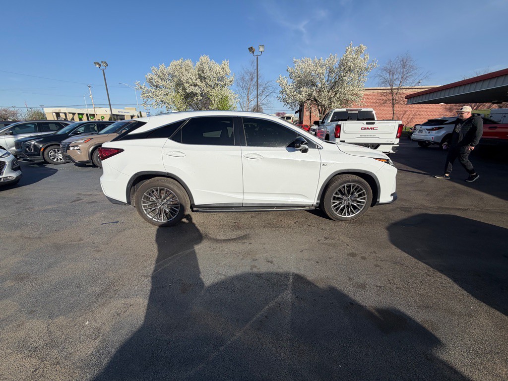 2019 Lexus RX Image 3