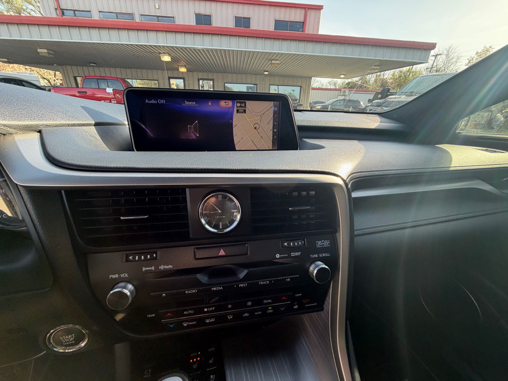 2019 Lexus RX Image 9