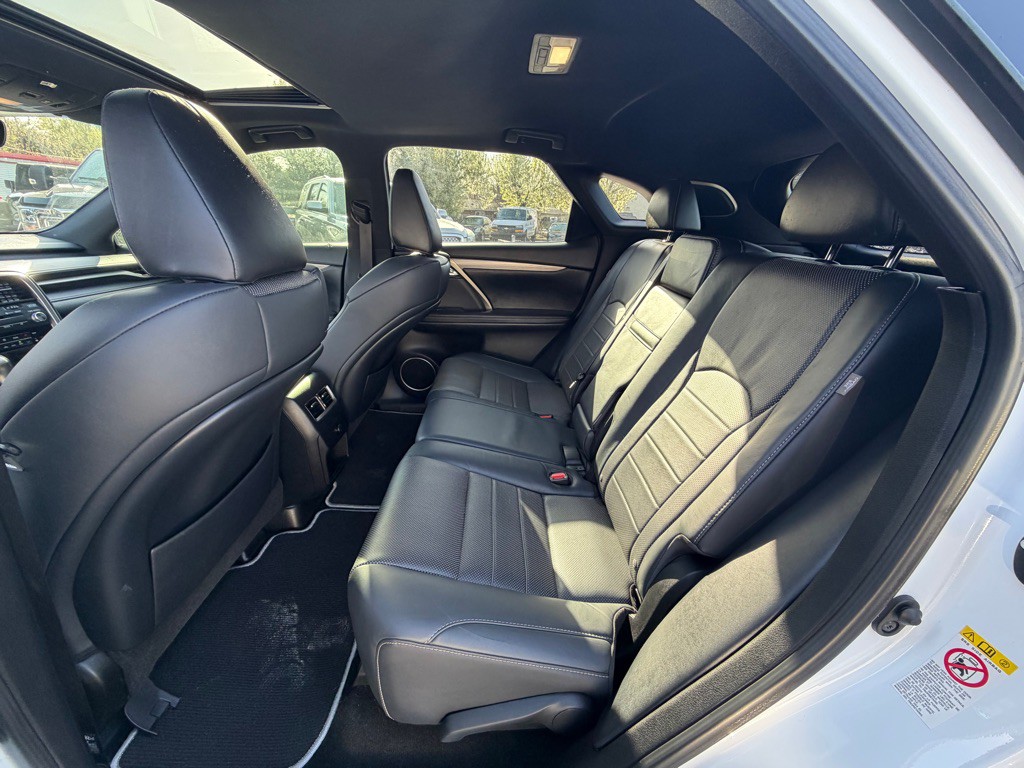 2019 Lexus RX Image 13