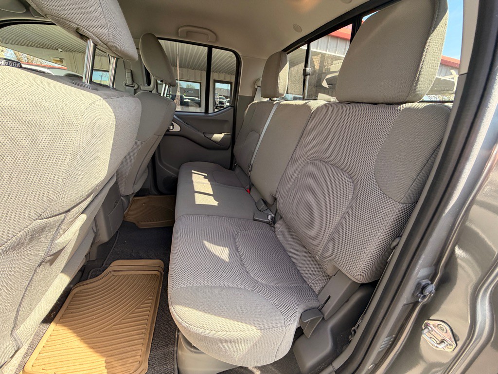 2019 Nissan Frontier Image 5