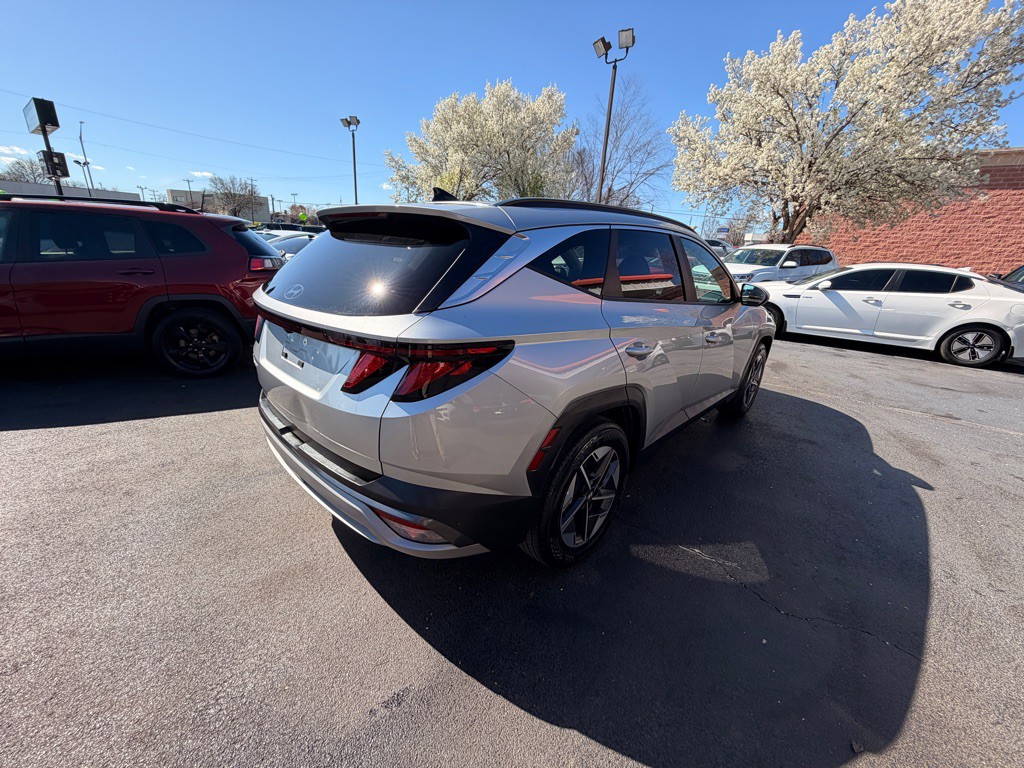 2025 Hyundai Tucson Image 3