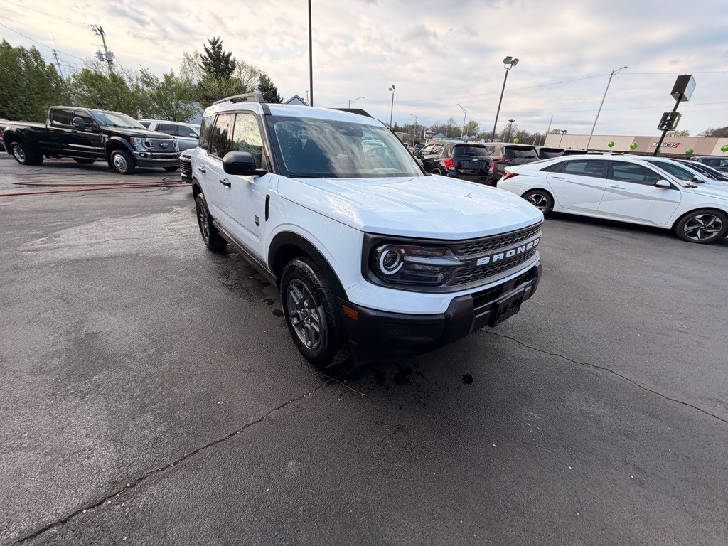 2025 Ford Bronco Image 2