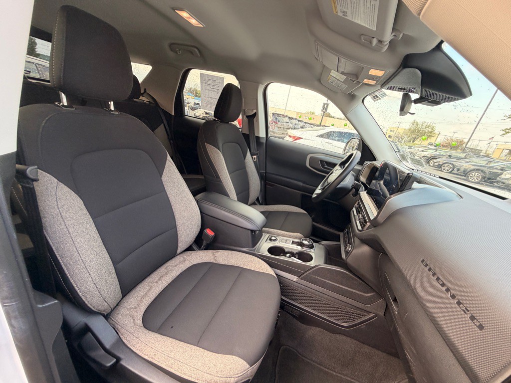 2025 Ford Bronco Image 7