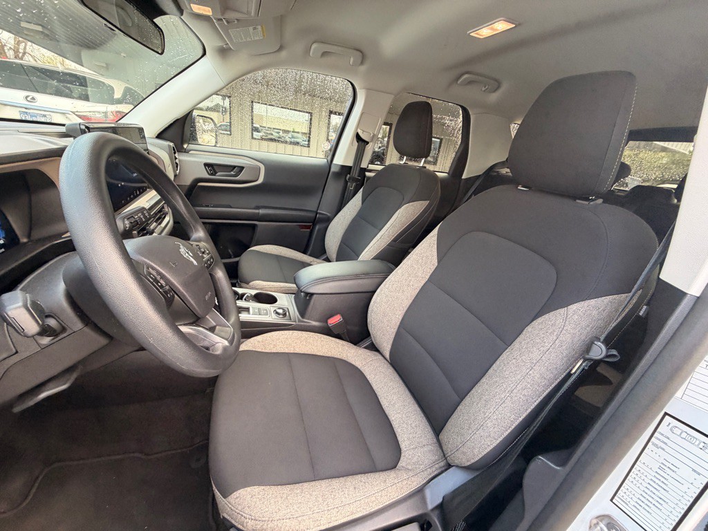 2025 Ford Bronco Image 8