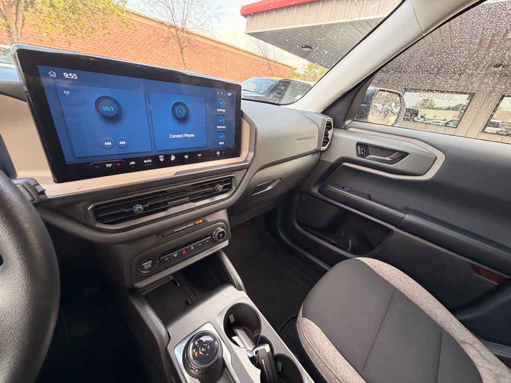 2025 Ford Bronco Image 10