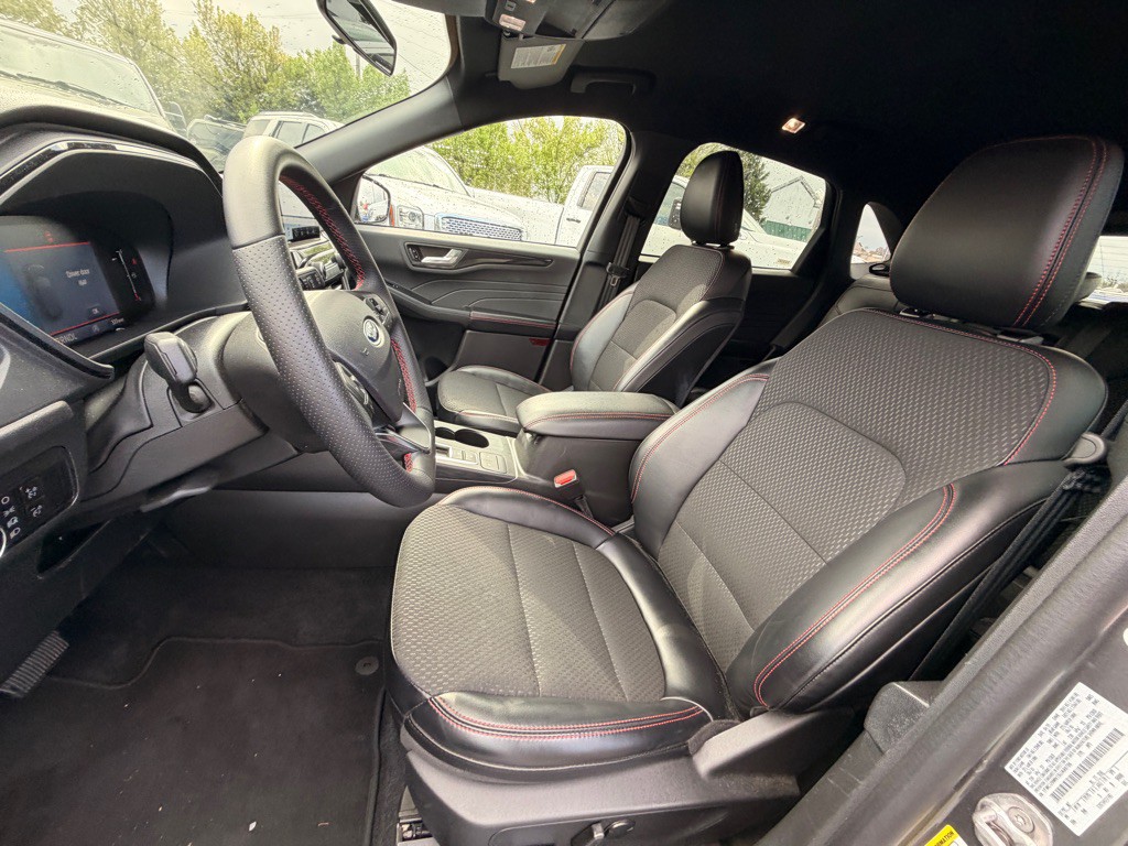2025 Ford Escape Image 7