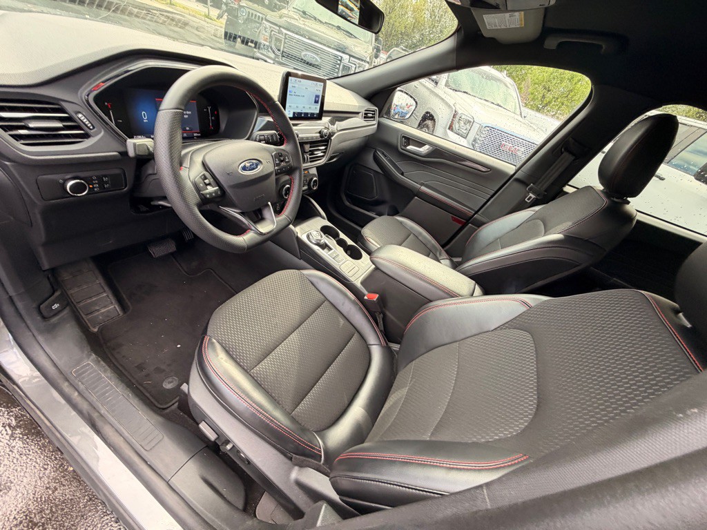2025 Ford Escape Image 8