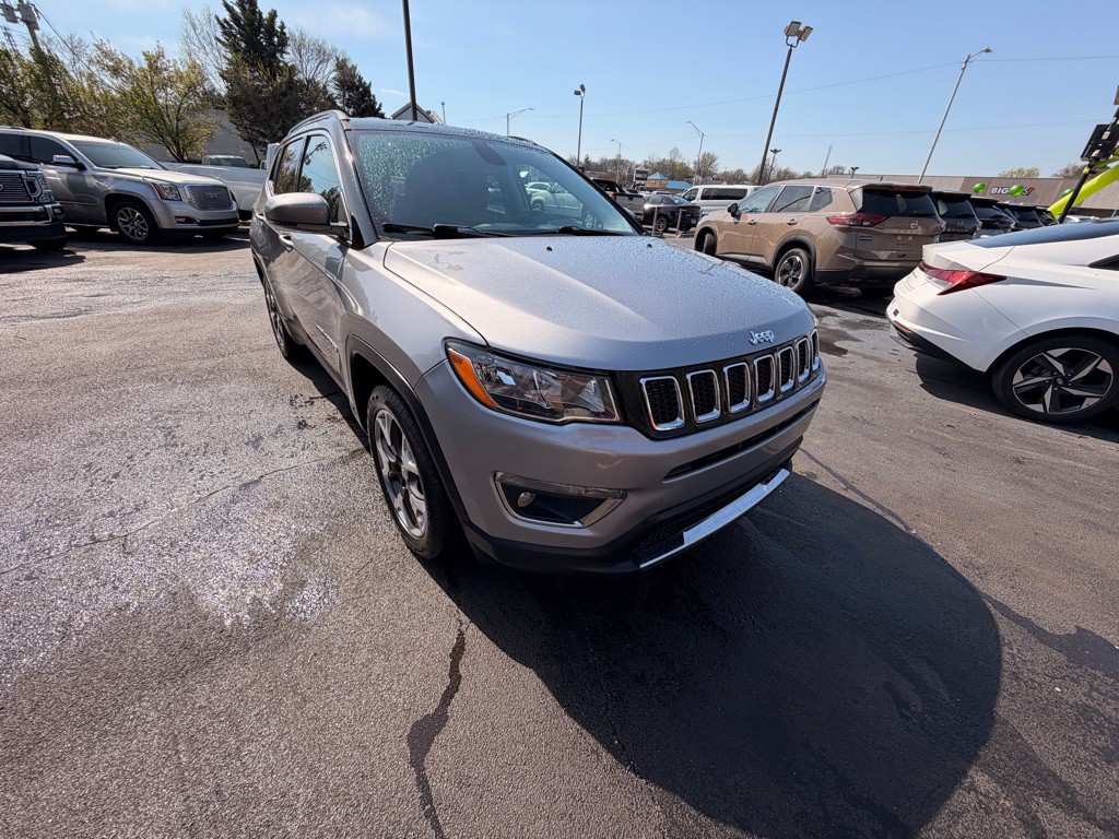 2019 Jeep Compass Image 2