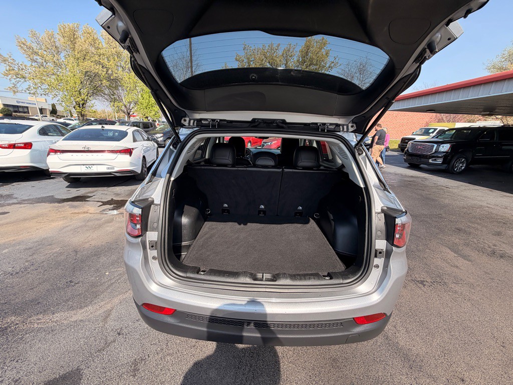 2019 Jeep Compass Image 5