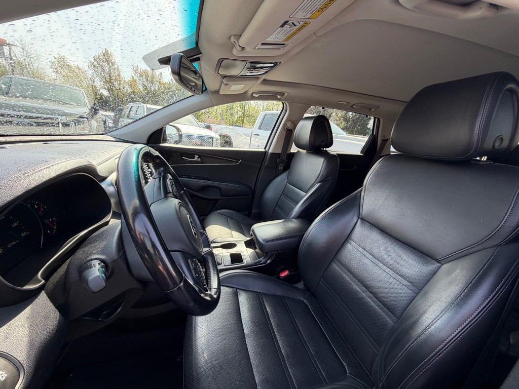 2016 Kia Sorento Image 7