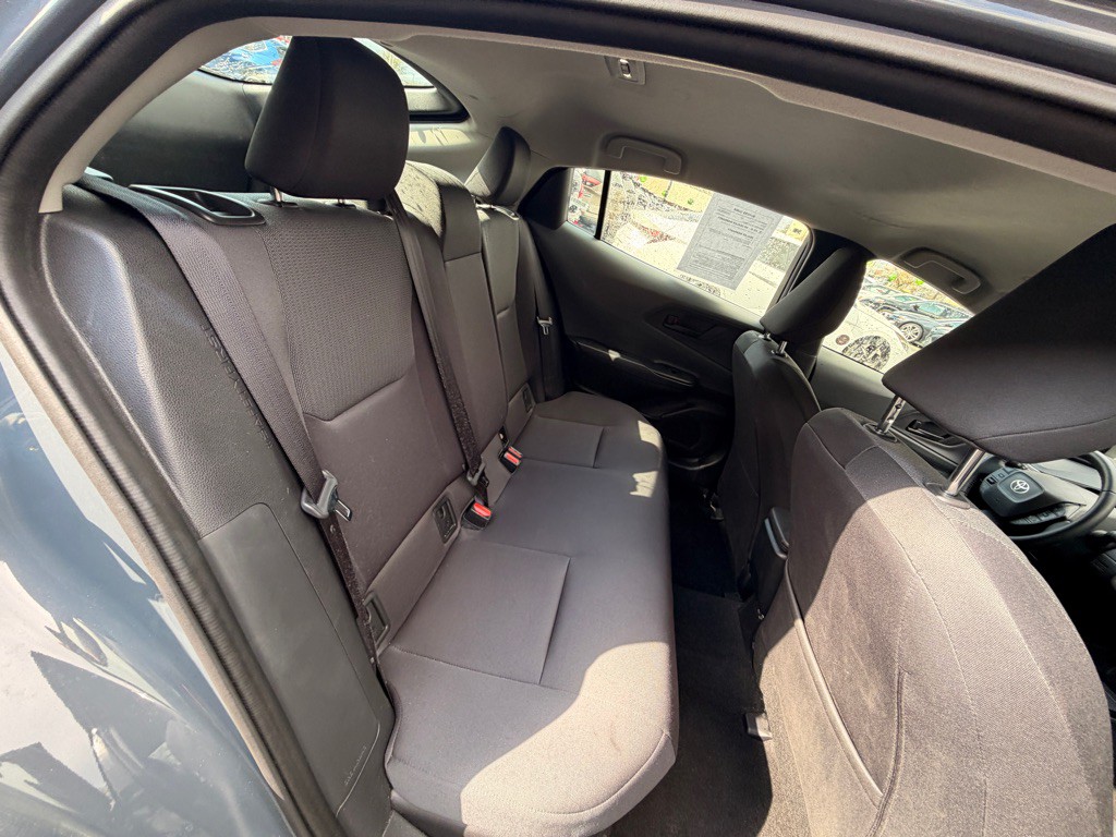 2025 Toyota Prius Image 6