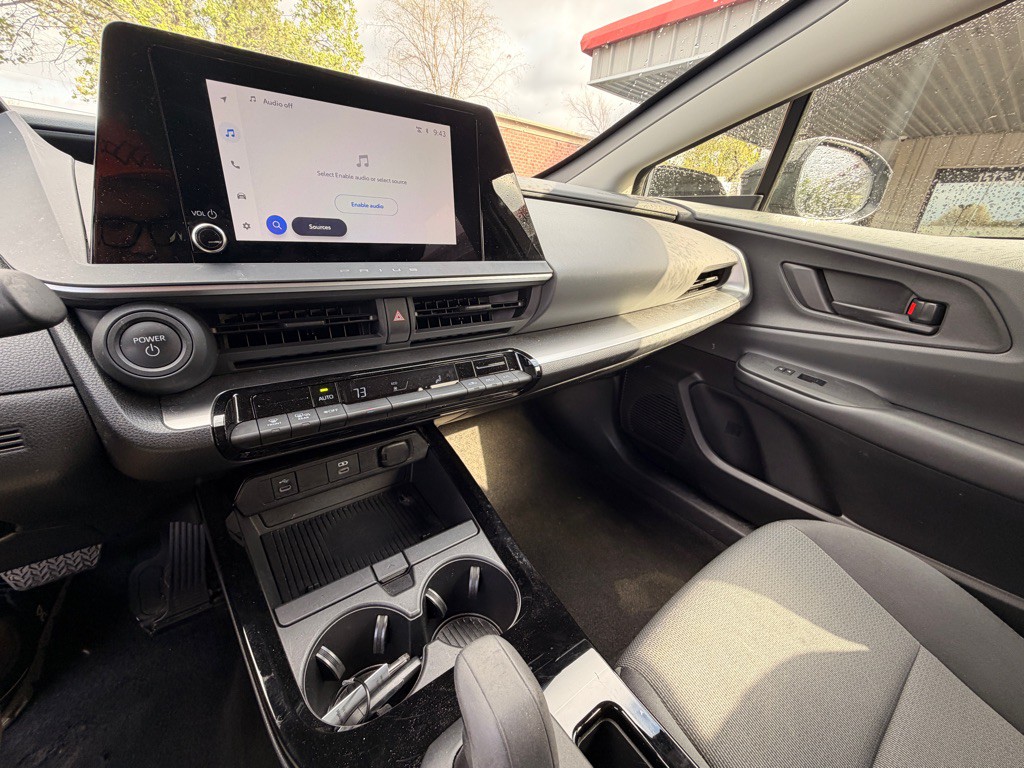 2025 Toyota Prius Image 10