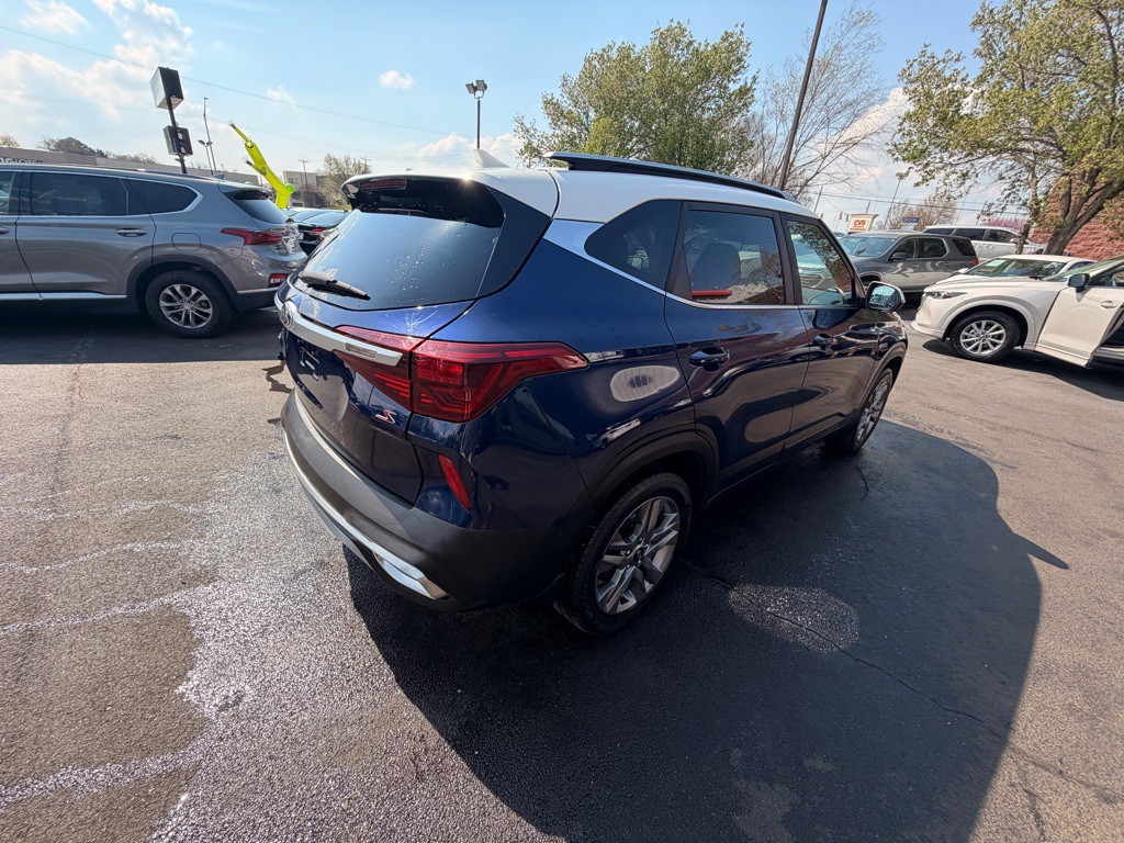 2021 Kia Seltos Image 3