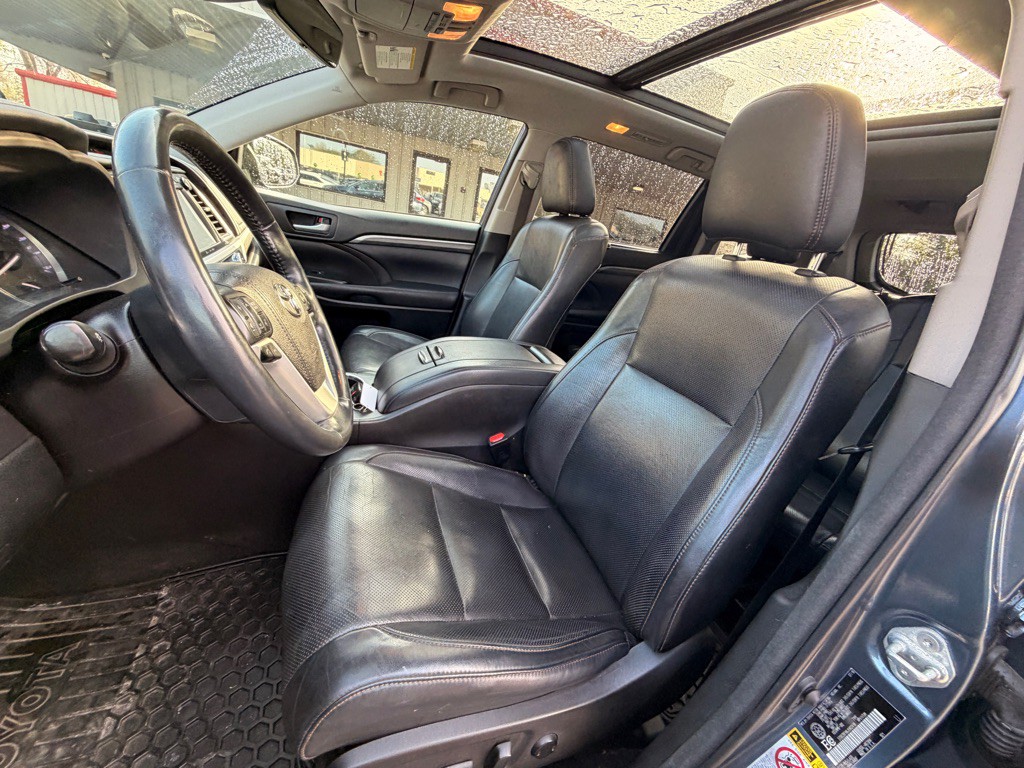 2018 Toyota Highlander Image 9