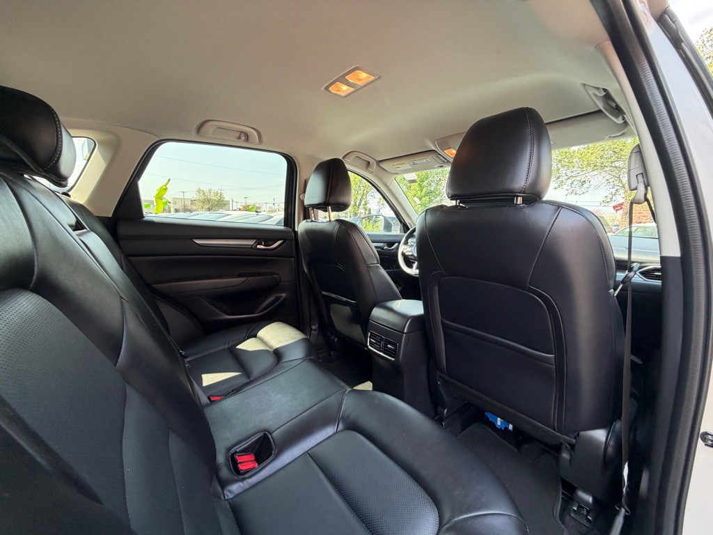 2025 Mazda CX-5 Image 8