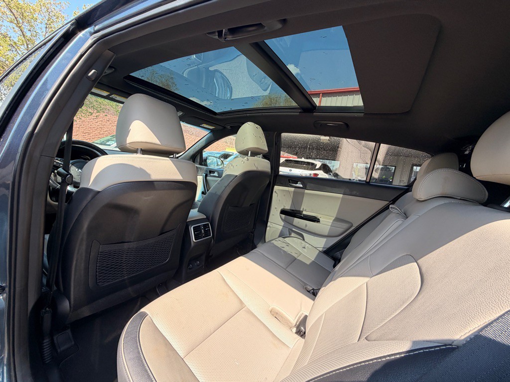 2022 Kia Sportage Image 7