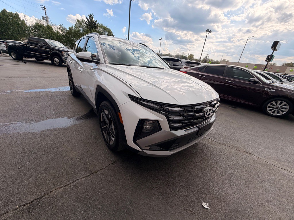 2025 Hyundai Tucson Image 2